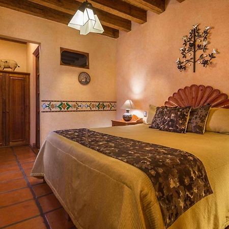 Hotel Pueblo Magico Pátzcuaro Extérieur photo