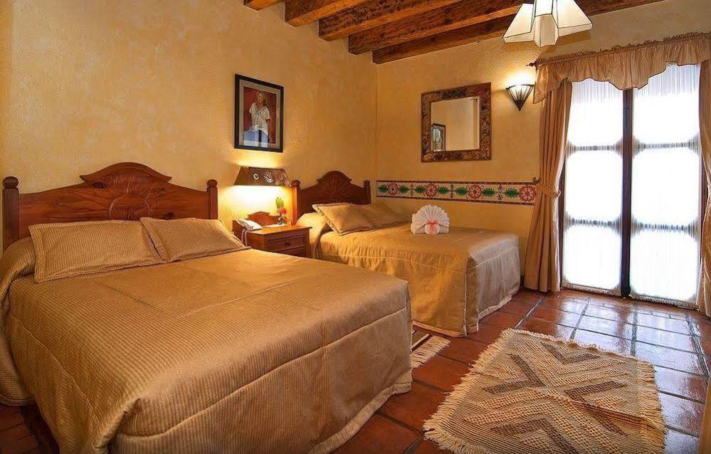 Hotel Pueblo Magico Pátzcuaro Extérieur photo
